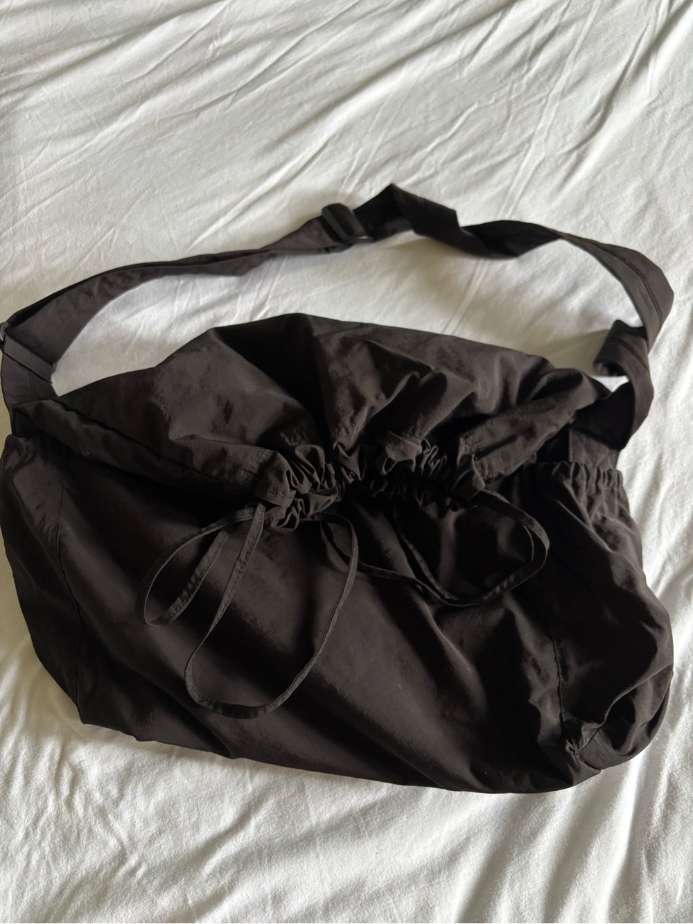 Uniqlo Shoulder Bag
